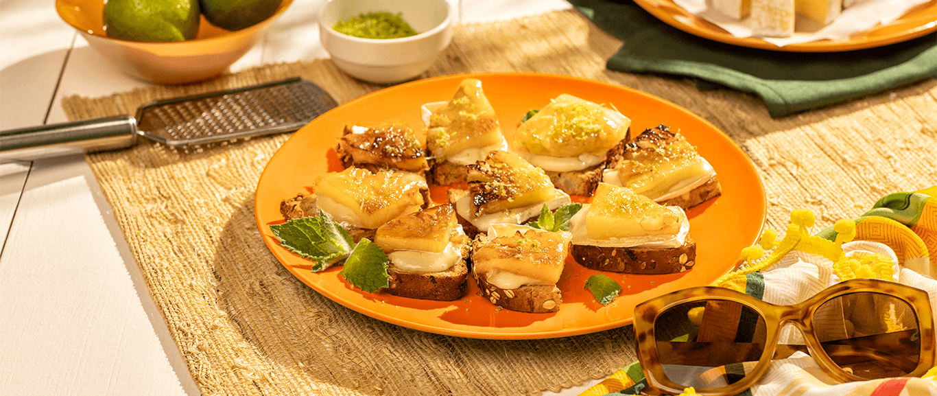 Bocadito de Brie com Abacaxi