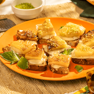 Bocadito de Brie com Abacaxi